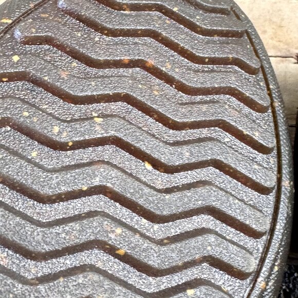 UGG WOMEN'S BROWN SUEDE MULES COMFORT SHOE SIZE 6 - Picture 10 of 14